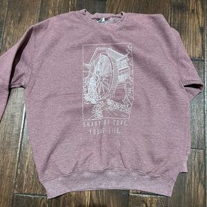 Purple YOUNGLIFE Sharptop Cove crewneck (medium)